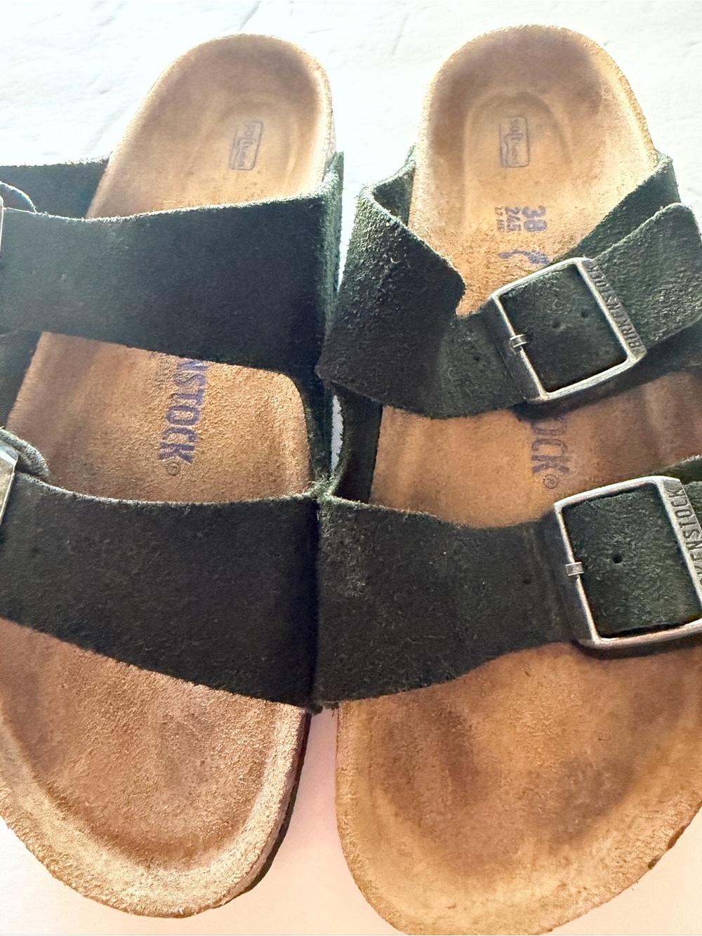 Green suede Arizona Birkenstocks 38 - Picture 2 of 10